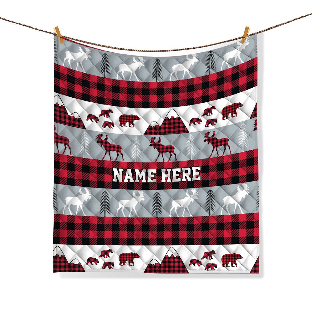 Personalized Christmas Quilt Set, Custom Red Buffalo Plaid Quilt Blanket & Pillowcases, Rustic Moose Bear Quilt Bedding Set