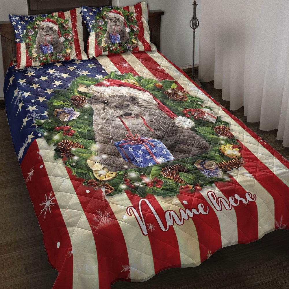Personalized Otter Quilt Set, Otter Wearingmas Hat Wreath Quilt Blanket