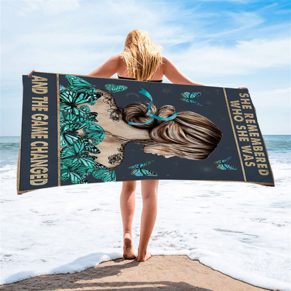 She Remembered Who She Was And The Game Changed Beach Towel - Gifts For Women, Teen Girls - Motivational Beach Towel - Light Blue Boho Decoration
