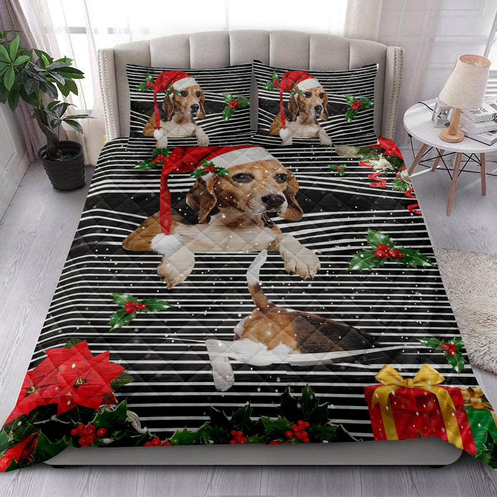 Beagle Quilt Set, Beaglemas Striped With Santa Hat And Holy Berry Snowflake Quilt Blanket