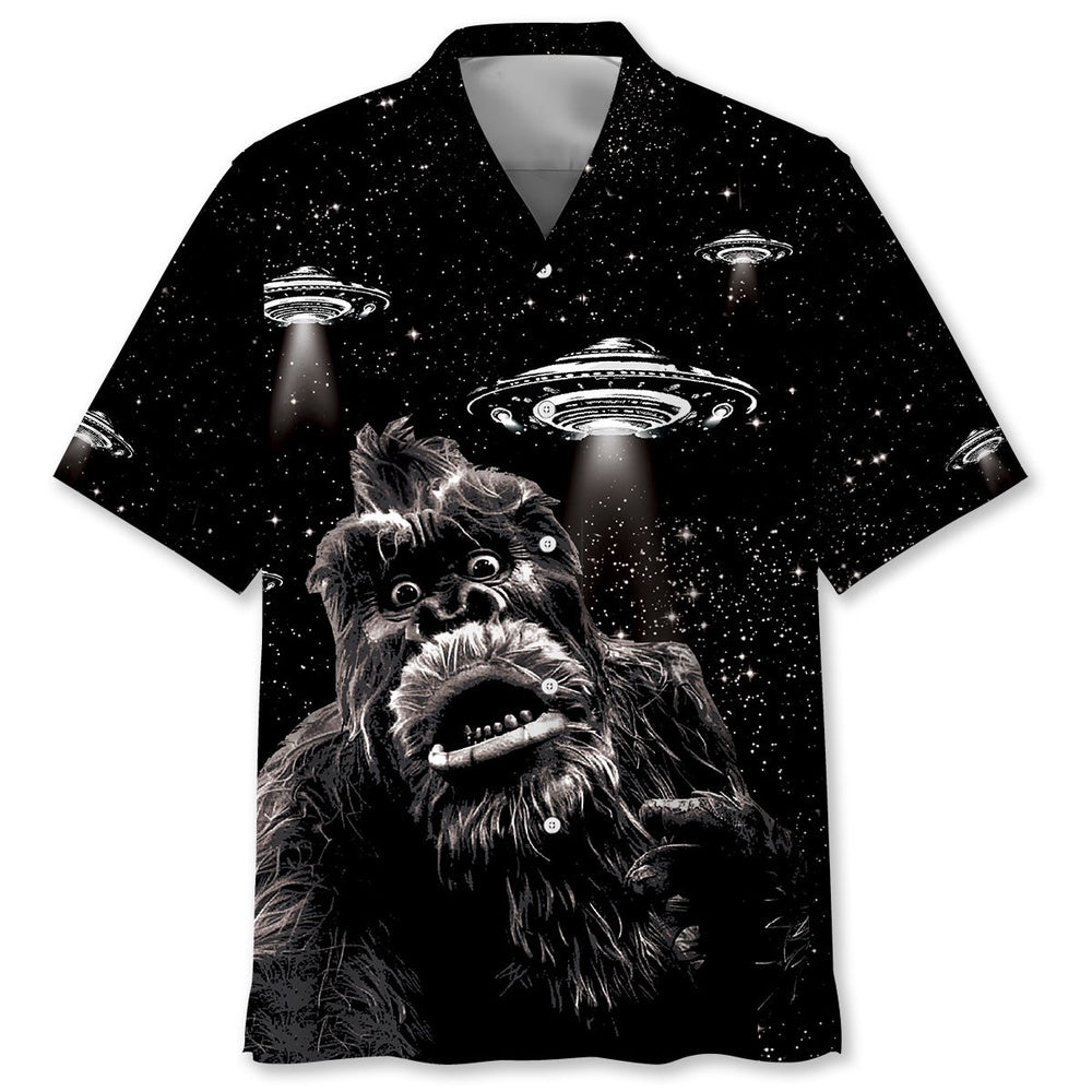 Bigfoot Panicked Selfie Alien Hawaiian Shirt, Funny Hawaiian Shirt, Cool Hawaiian Shirts, Best Hawaiian Shirts