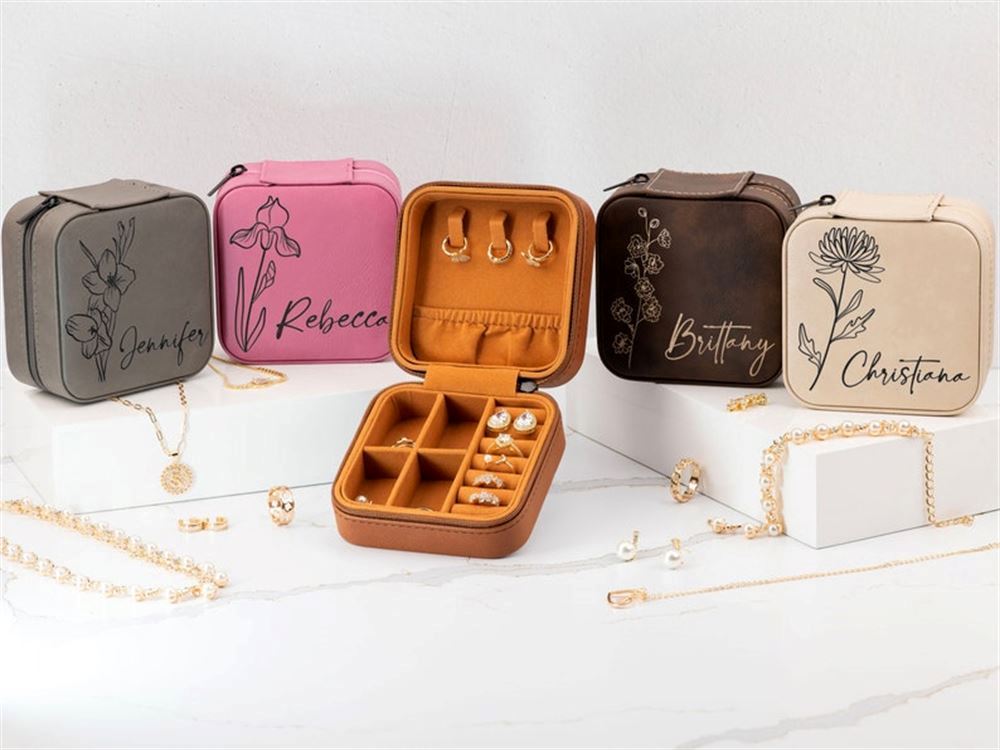 Bridesmaid Gift, Personalized Gifts For Her, Mother's Day Jewelry Case