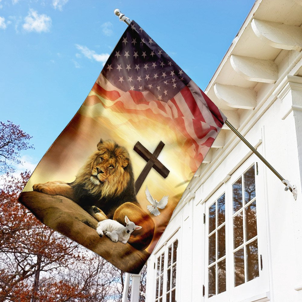 Christian Garden Flags, Jesus - Lion And Lamb Holy Spirit Flag, Christian House Flags, Christian Cross Flag, Faith Flag
