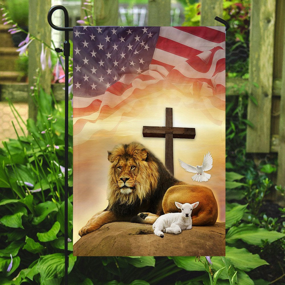 Christian Garden Flags, Jesus - Lion And Lamb Holy Spirit Flag, Christian House Flags, Christian Cross Flag, Faith Flag