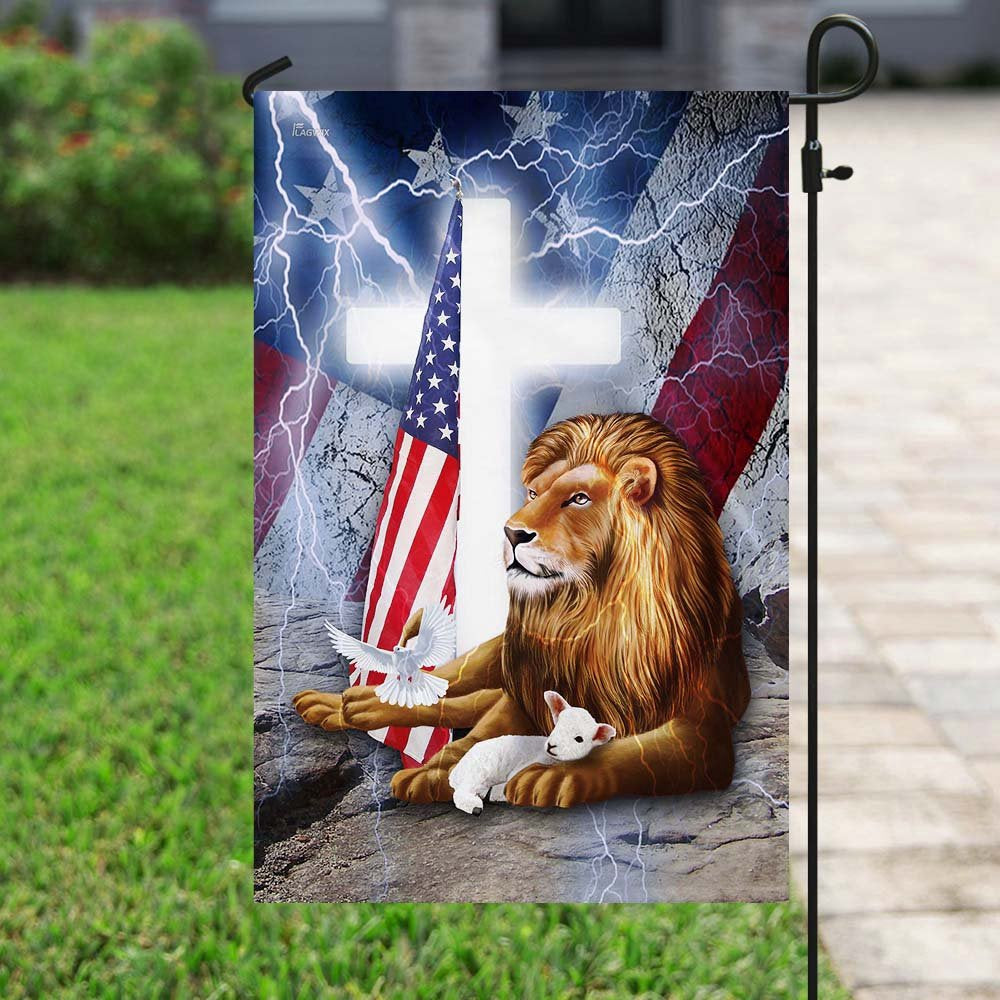 Christian Garden Flags, Lion And Lamb Cross American Flag, Christian House Flags, Christian Cross Flag, Faith Flag