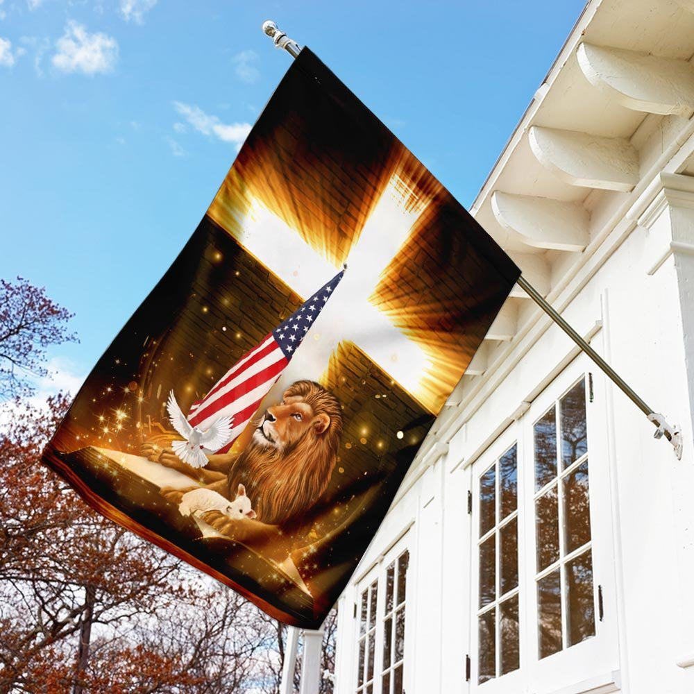 Christian Garden Flags, Lion God And Lamb American Flag, Christian House Flags, Christian Cross Flag, Faith Flag