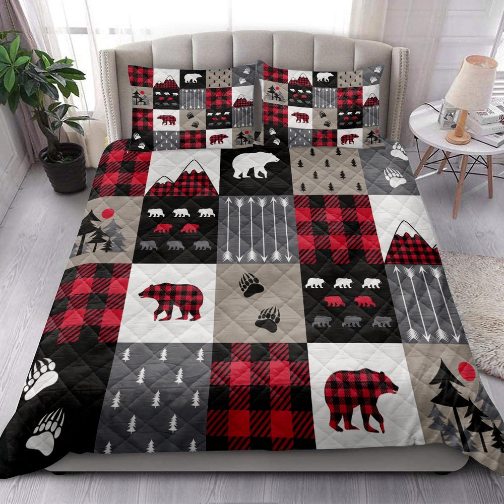 Christmas Quilt Set, Cabin Bear Country Patchwork Bears Mountains Bear Tracks Arrows Tree Quilt Blanket