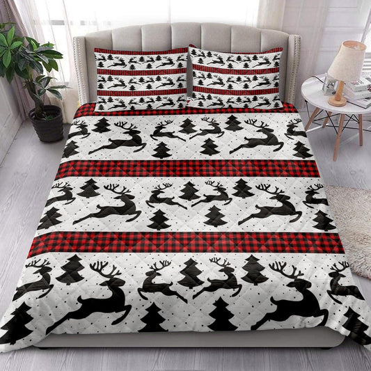 Deer Quilt Set, Deermas Treemas New Year Red Buffalo Plaid Quilt Blanket
