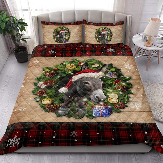 Donkey Quilt Set, Donkey Wearing Wreath Amas Hat Boxes Red Buffalo Plaid Quilt Blanket