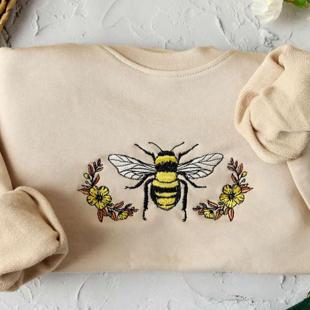 Eembroidered Custom Sweatshirts, Floral Bee Embroidered Sweatshirt 2D Crewneck Sweatshirt For Men Women, Christmas Gift