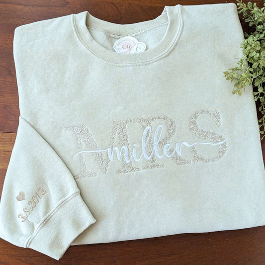Eembroidered Custom Sweatshirts, Mrs Embroidered Sweatshirt For Bride Gift Idea For Bride To Be Sweatshirt, Christmas Gift