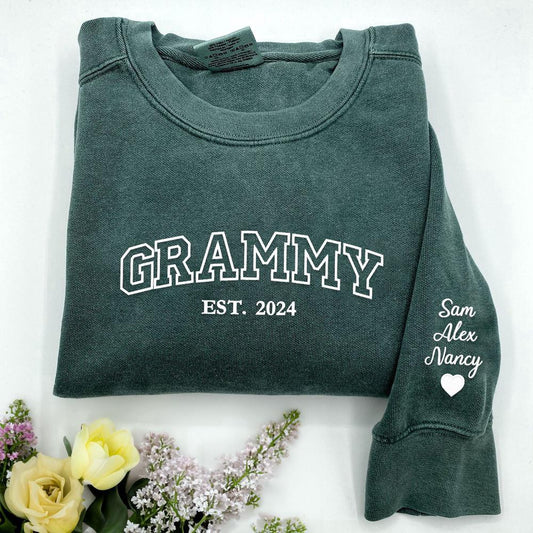 Embroidered Christmas Sweatshirts, Embroidered Grammy 1 Sweatshirt With Grandkids Names, Gift For Mother'S Day