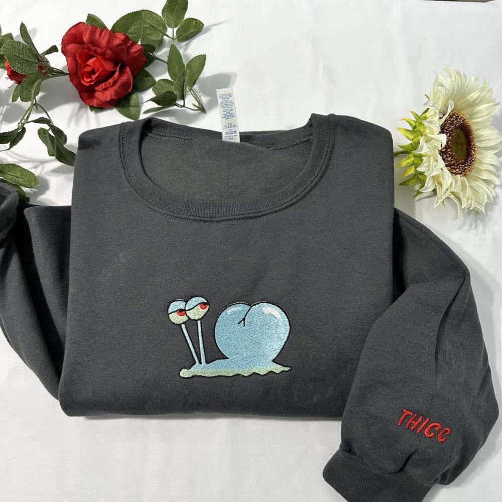 Embroidered Christmas Sweatshirts, Funny Snail Embroidered Sweatshirt 2D Crewneck Sweatshirt Gift For Family