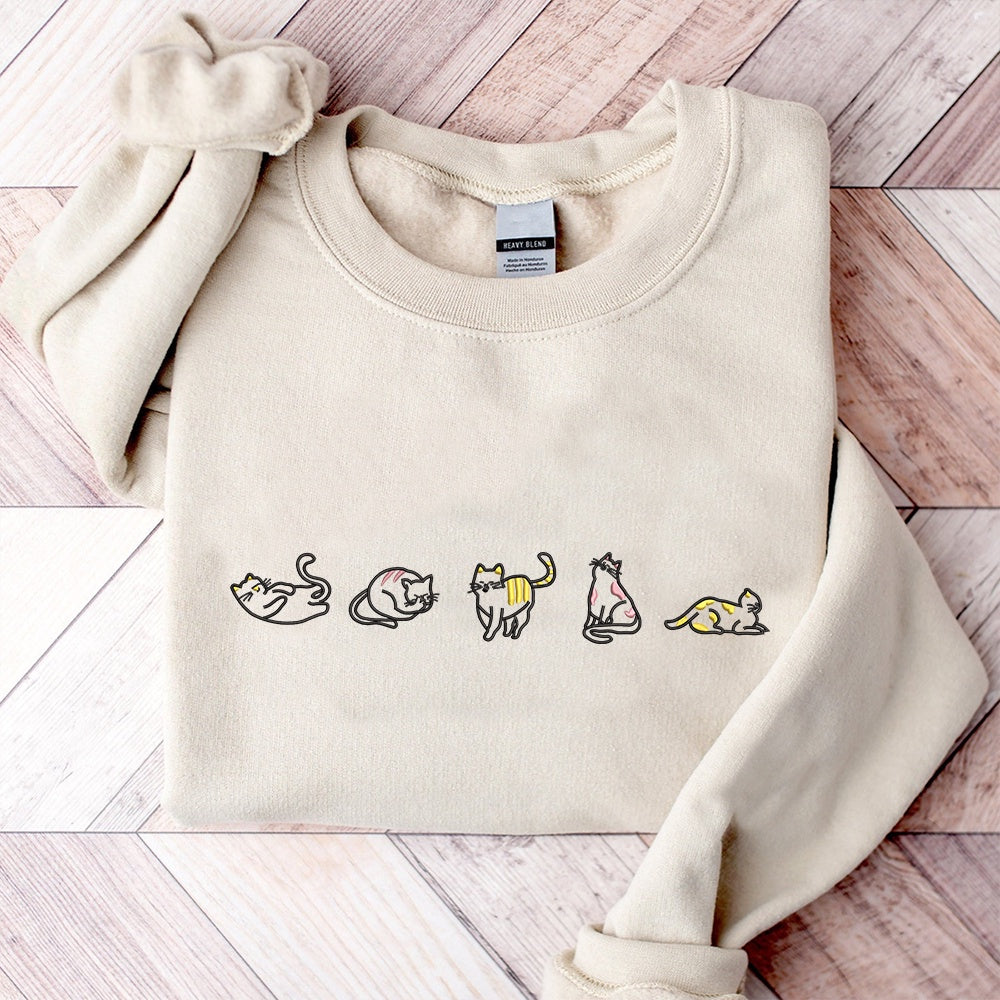 Embroidered Sweatshirt, Cute Cat Embroidered Crewneck Sweatshirt,Kawaii Sweatshirt,Crewneck Sweatshirt