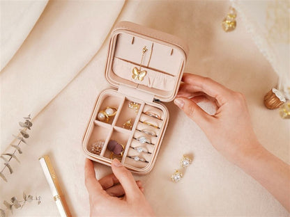 Engraved Leather Jewelry Box, Jewelry Box Travel Case, Mother's Day Jewelry Case