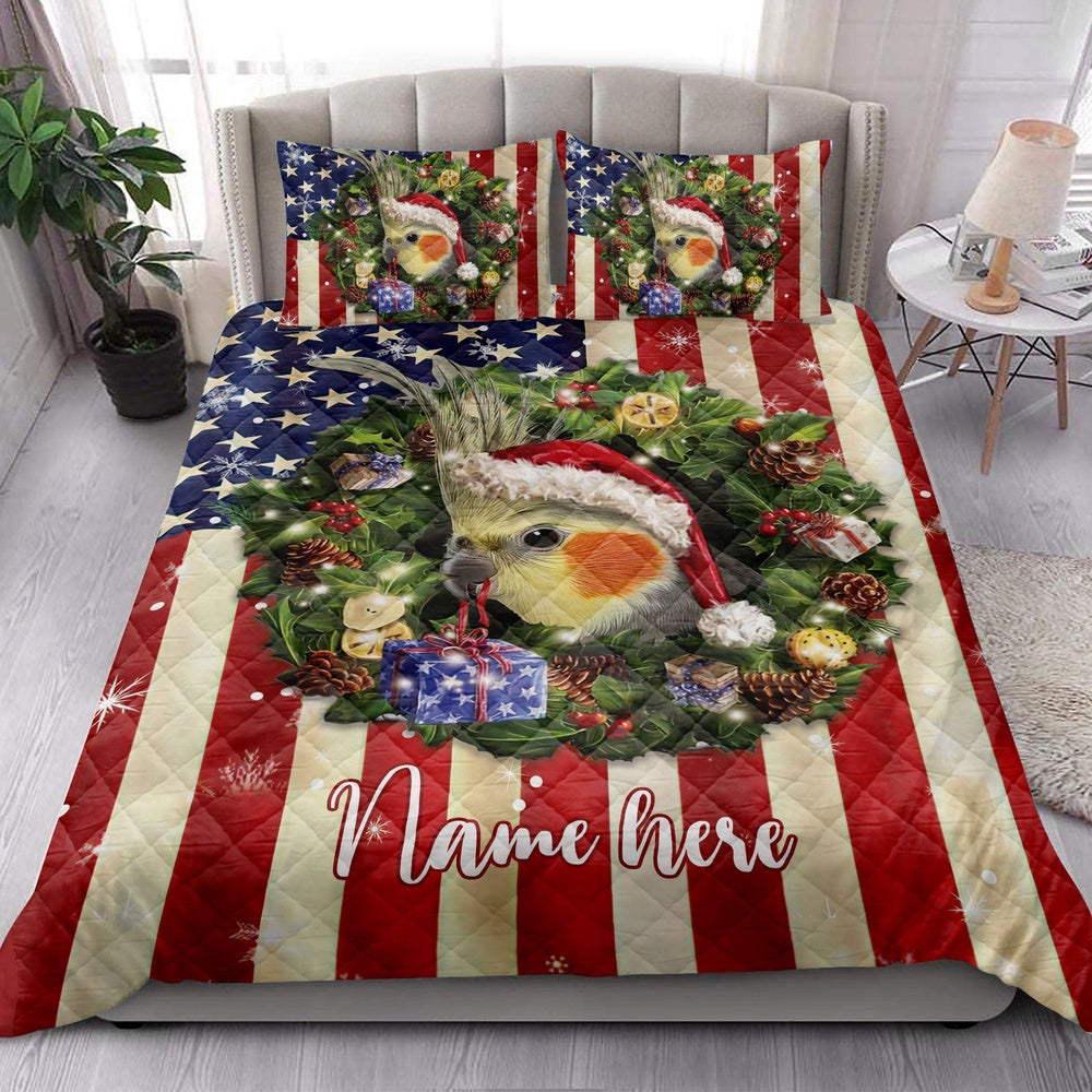 Personalized Cockatiel Quilt Set, Cockatiel Wearingmas Hat Wreath Quilt Blanket