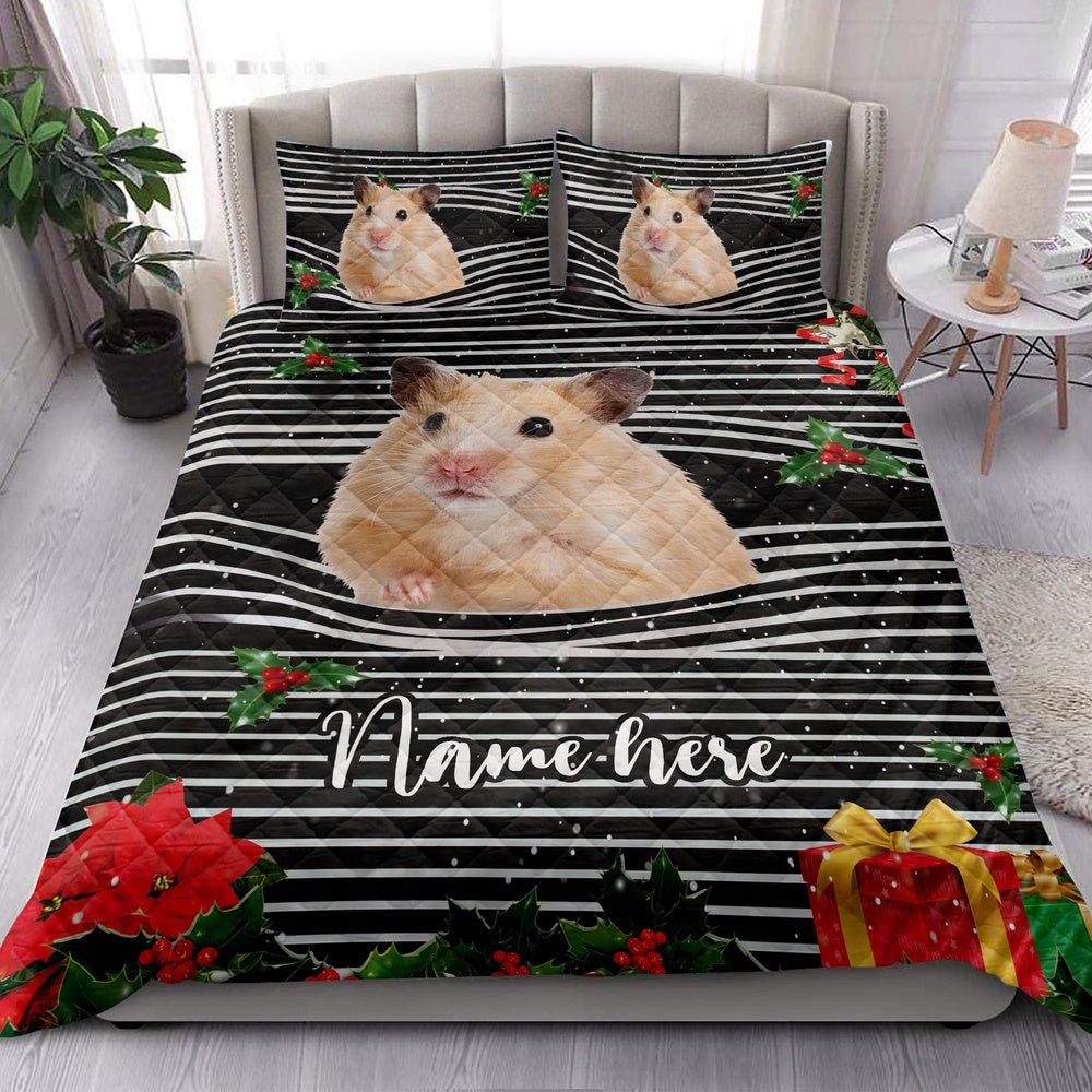 Personalized Hamster Quilt Set, Hamstermas Striped With Santa Hat Quilt Blanket