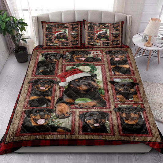 Rottweiler Quilt Set, Rottweilermas With Santa Hat Patchwork Window Red Quilt Blanket