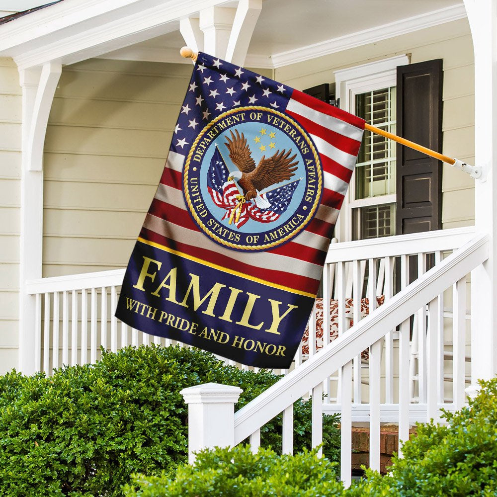 US Veteran Flag, Family With Pride And Honor Us Veterans Flag, Veteran Garden Flags