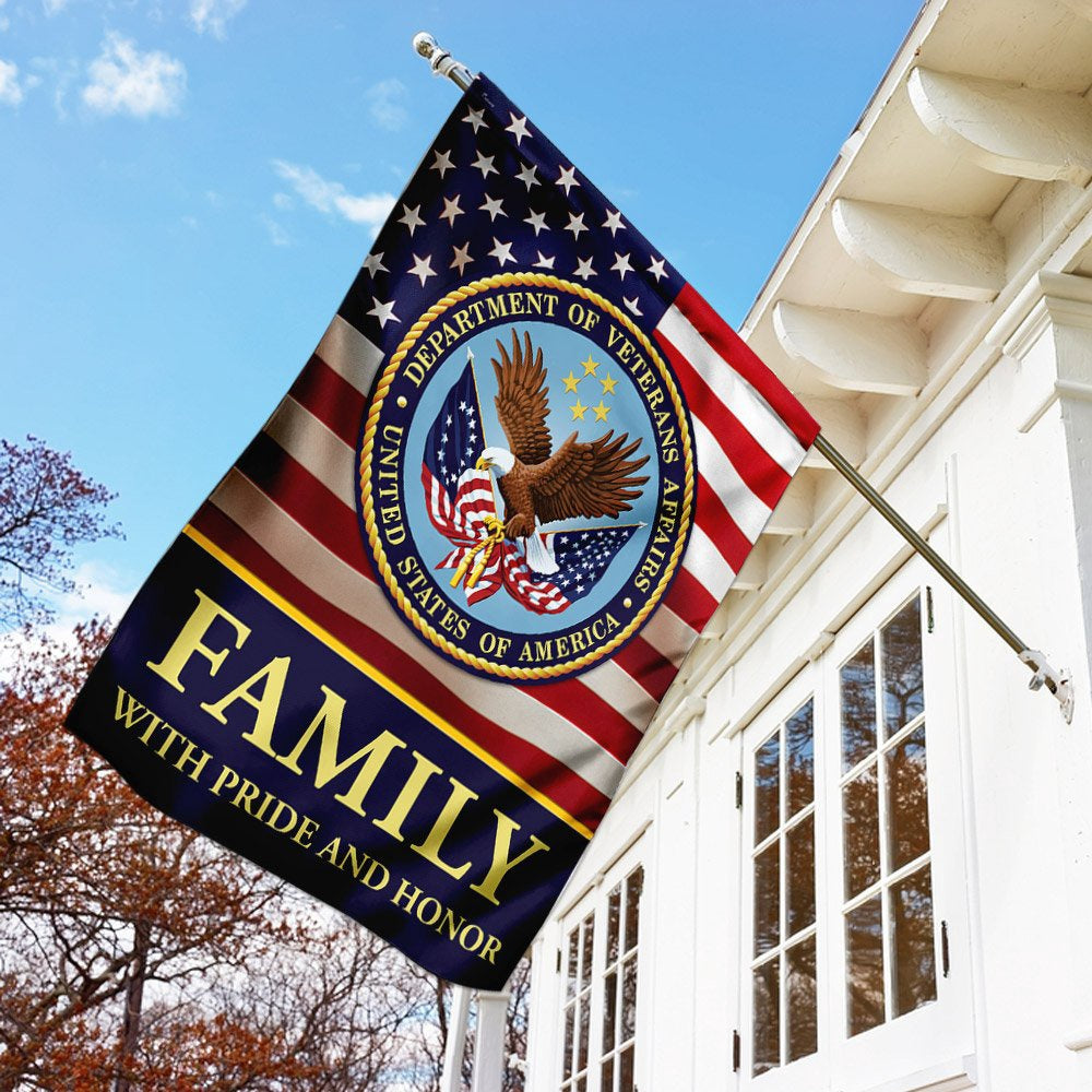 US Veteran Flag, Family With Pride And Honor Us Veterans Flag, Veteran Garden Flags