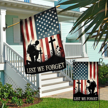 US Veteran Flag, Memorial Day Veteran Kneeling Soldier The Cross Lest We Forget Flag, Veteran Garden Flags