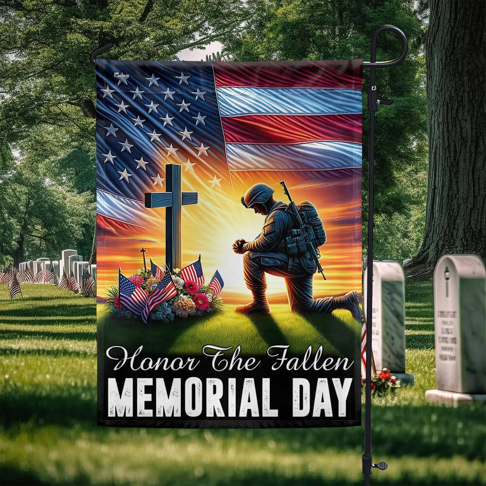 US Veteran Flag, Veteran Memorial Day Honor The Fallen American Soldier Kneeling The Cross Flag, Veteran Garden Flags