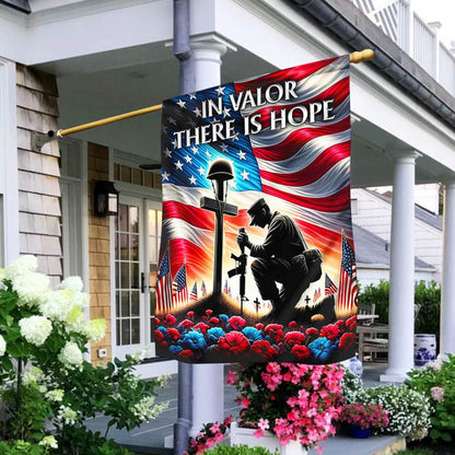 US Veteran Flag, Veteran Memorial Day Kneeling Solder Cross In Valor There Is Hope Flag, Veteran Garden Flags