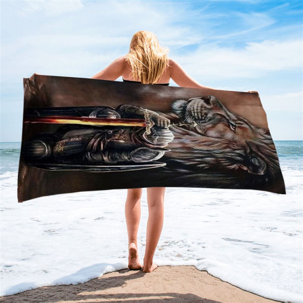Warrior Knight Kneel And Lion Beach Towel - Christian Beach Towel - Religious Art