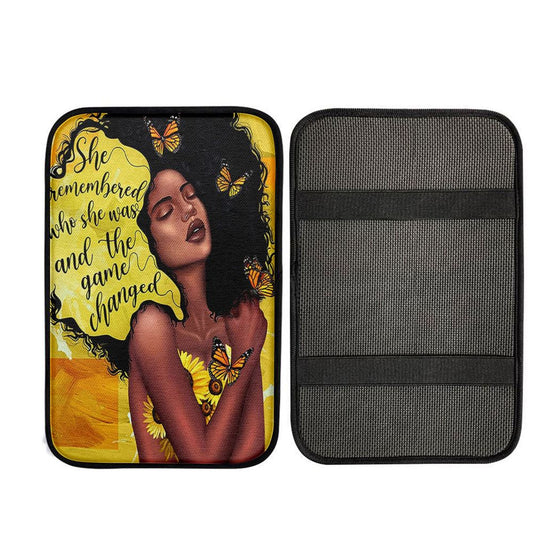 African American Woman Black Car Center Console Cover - She Remembered Who She Was And The Game Changed Car Armrest Pad