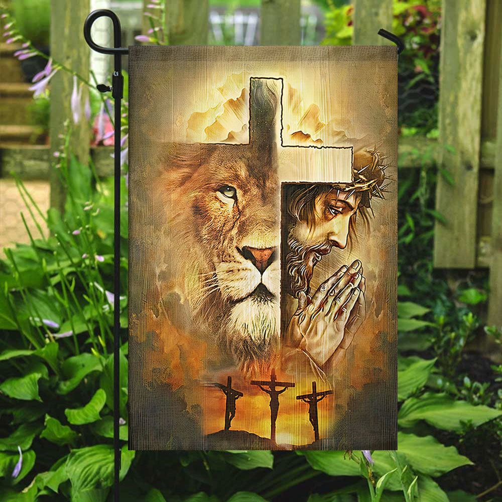 Jesus And Lion, Christian's Flag, Garden Decor, Garden Flag Stand, Christian Flag, Scripture Flag, Garden Banner
