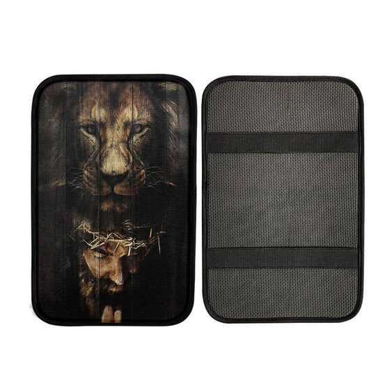 Jesus Is Praying Lion Car Center Console Cover - Lion Car Center Console Cover, God Car Armrest Accessories