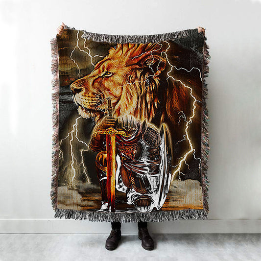 Knight Kneel In Front Of Lion Jesus Christ Warrior Woven Throw Blanket - Christian Home Decor - Religious Art