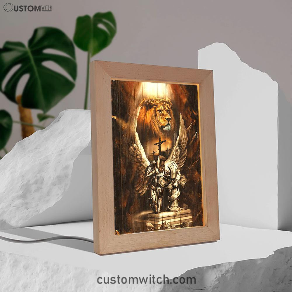 Knight Lion Of Judah Jesus On The Cross Frame Lamp - Lion Frame Lamp Print - Christian Art - Religious Home Decor