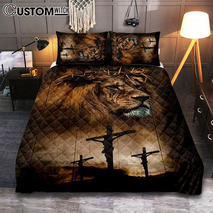 Lion Crown Of Thorn Jesus On The Cross Quilt Bedding Set - Lion Quilt Bedding Set Print - Christian Bedroom - Religious Home Decor