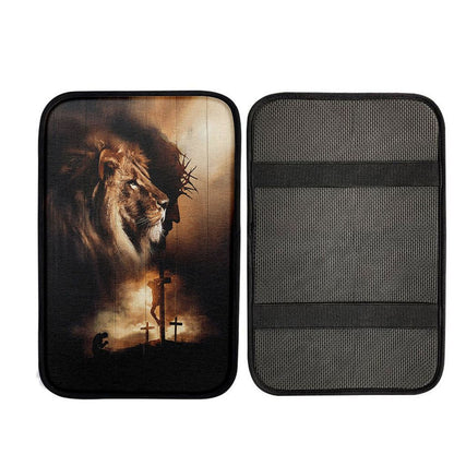 Lion Of Judah Jesus On The Cross Praying With Jesus Car Armrest Pad - Lion Car Center Console Cover, Christian Gift Car Armrest Pad