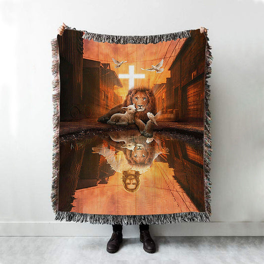 Lion Of Judah Lamb Of God Jesus's Reflection Light Cross Woven Blanket - Lion Woven Blanket Print - Christian Throw Blanket - Religious Home Decor