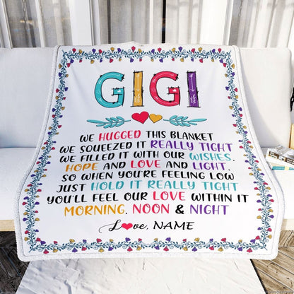 Personalized Gigi Blanket From Grandkids We Hugged This, Mother's Day Blanket, Mothers Day Birthday Gifts For Mom