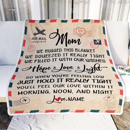 Personalized Mom Blanket From Daughter Son We Hugged This Blanket Mail Letter, Mother's Day Blanket, Mothers Day Birthday Gifts For Mom