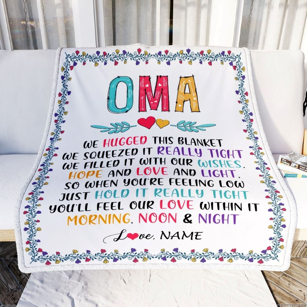 Personalized Oma Blanket From Grandkids We Hugged This, Mother's Day Blanket, Mothers Day Birthday Gifts For Mom