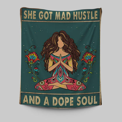 She Got Mad Hustle And A Dope Soul Tapestry Wall Art - Room Decor For Teen Girls