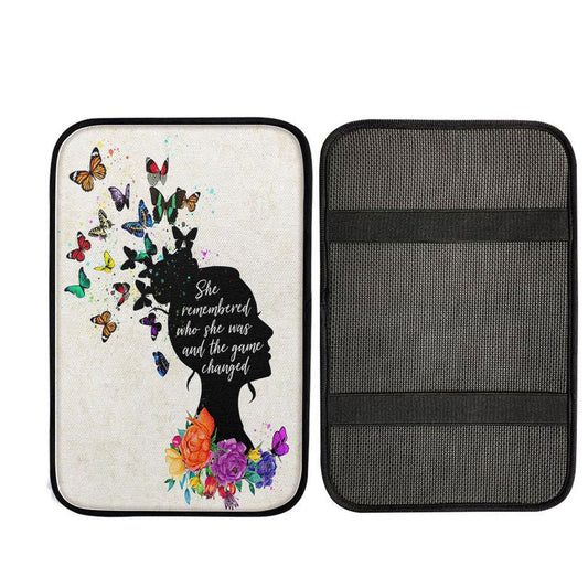 She Remembered Who She Was And The Game Changed Car Center Console Cover - Motivational Encouragement Gifts For Women