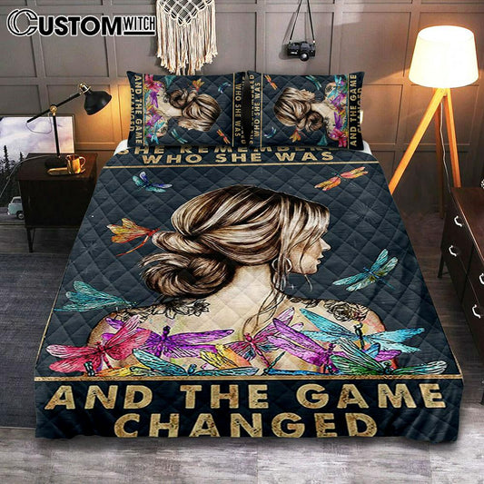 She Remembered Who She Was and the Game Changed Quilt Bedding Set -  Gifts for Women - Decoration For Teens Bedroom, Home Office