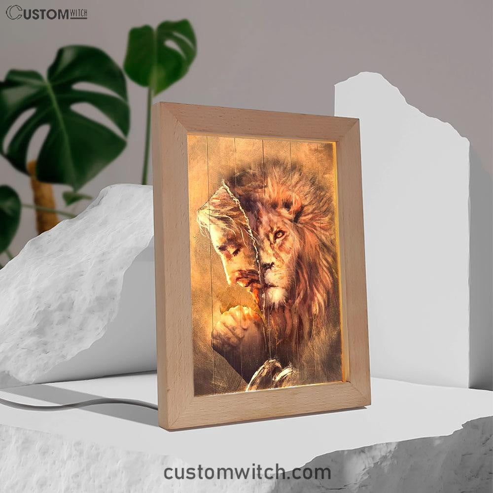 The Face Lion And Jesus Prays Frame Lamp Prints - Lion Frame Lamp Art - Christian Inspirational Frame Lamp