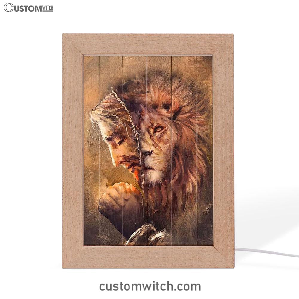 The Face Lion And Jesus Prays Frame Lamp Prints - Lion Frame Lamp Art - Christian Inspirational Frame Lamp