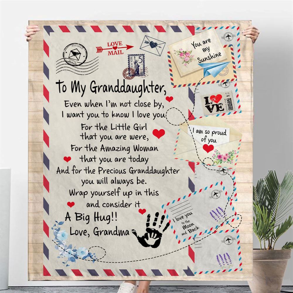 To My Granddaughter Grandma Love You Wrap Yourself Up A Big Hug Letter Envelope Blanket, Mother's Day Blanket, Gift For Her