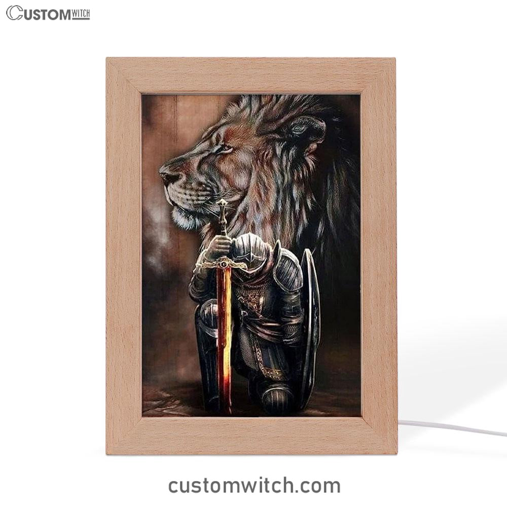 Warrior Knight Kneel And Lion Frame Lamp Art - Christian Home Decor - Religious Art